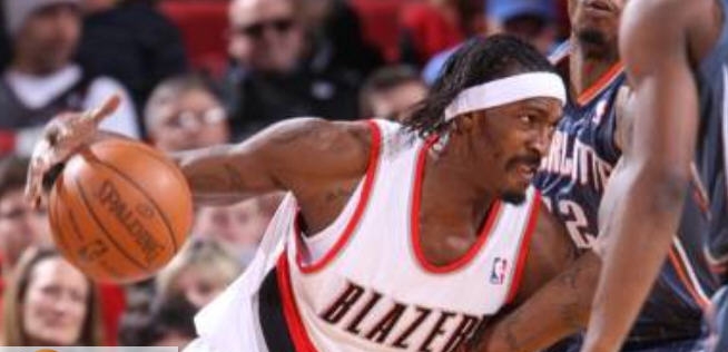 NBA2K16本华莱士MC面补存档 v2.6 NBA2K16本华莱士MC面补存档 v2.6