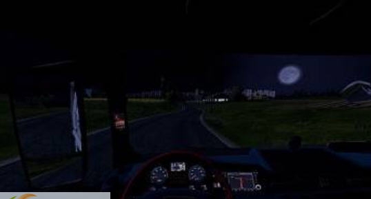 欧洲卡车模拟2最新灯光包MOD v2.5 欧洲卡车模拟2最新灯光包MOD v2.5