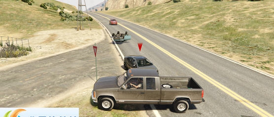 GTA5汽车可使用拖钩MOD v2.6 GTA5汽车可使用拖钩MOD v2.6