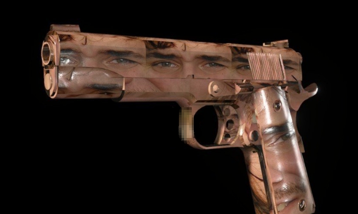 生化危机8M1911照片皮肤MOD v1.5 生化危机8M1911照片皮肤MOD v1.5