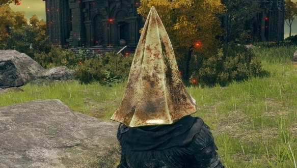 艾尔登法环血源诅咒黄金热情头盔MOD v2.32 艾尔登法环血源诅咒黄金热情头盔MOD v2.32